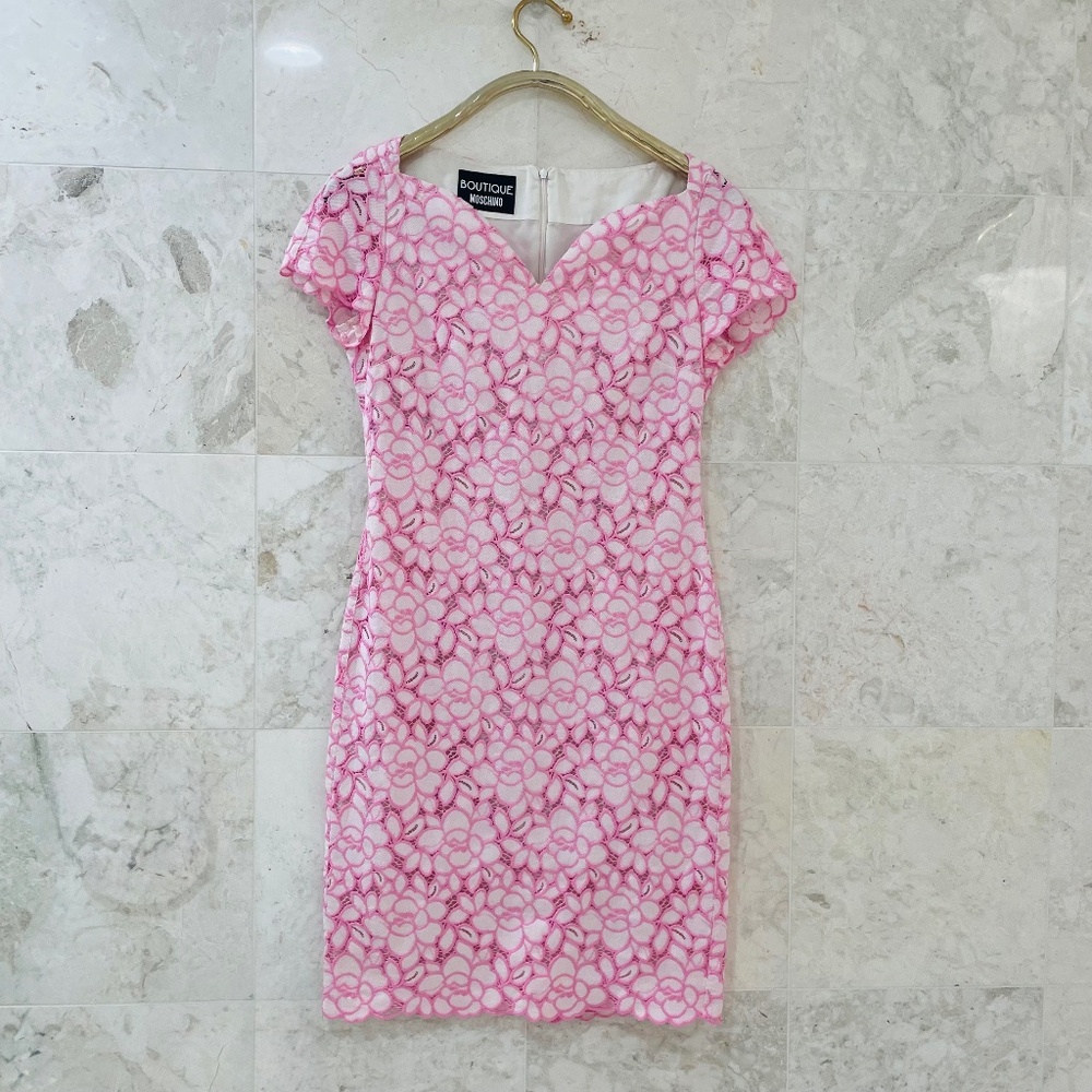 BOUTIQUE MOSCHINO {8} Pink Lavender Dress Cap Sleeve Fitted